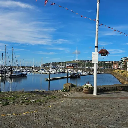 Bridgepay Modern 4 Bedroom House In Cumbria - - Free Parking *